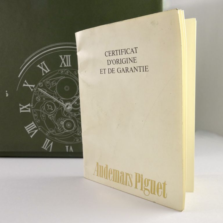 Audemars Piguet Vintage Rare International Guarantee Brochure